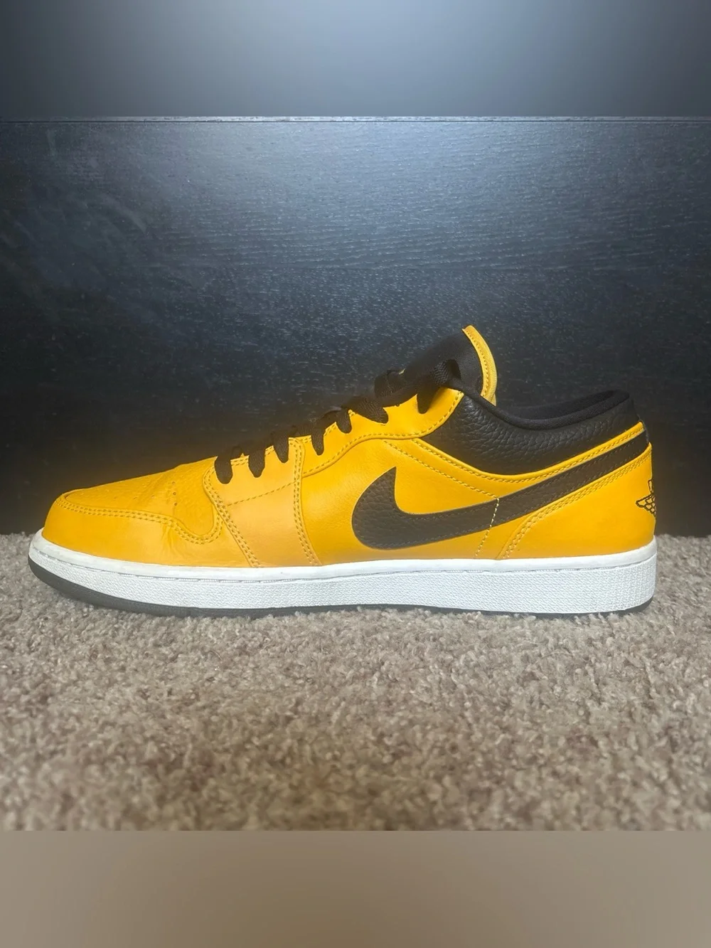 Used Air Jordan 1 Low ‘University Gold / Black’ Men’s Size 12